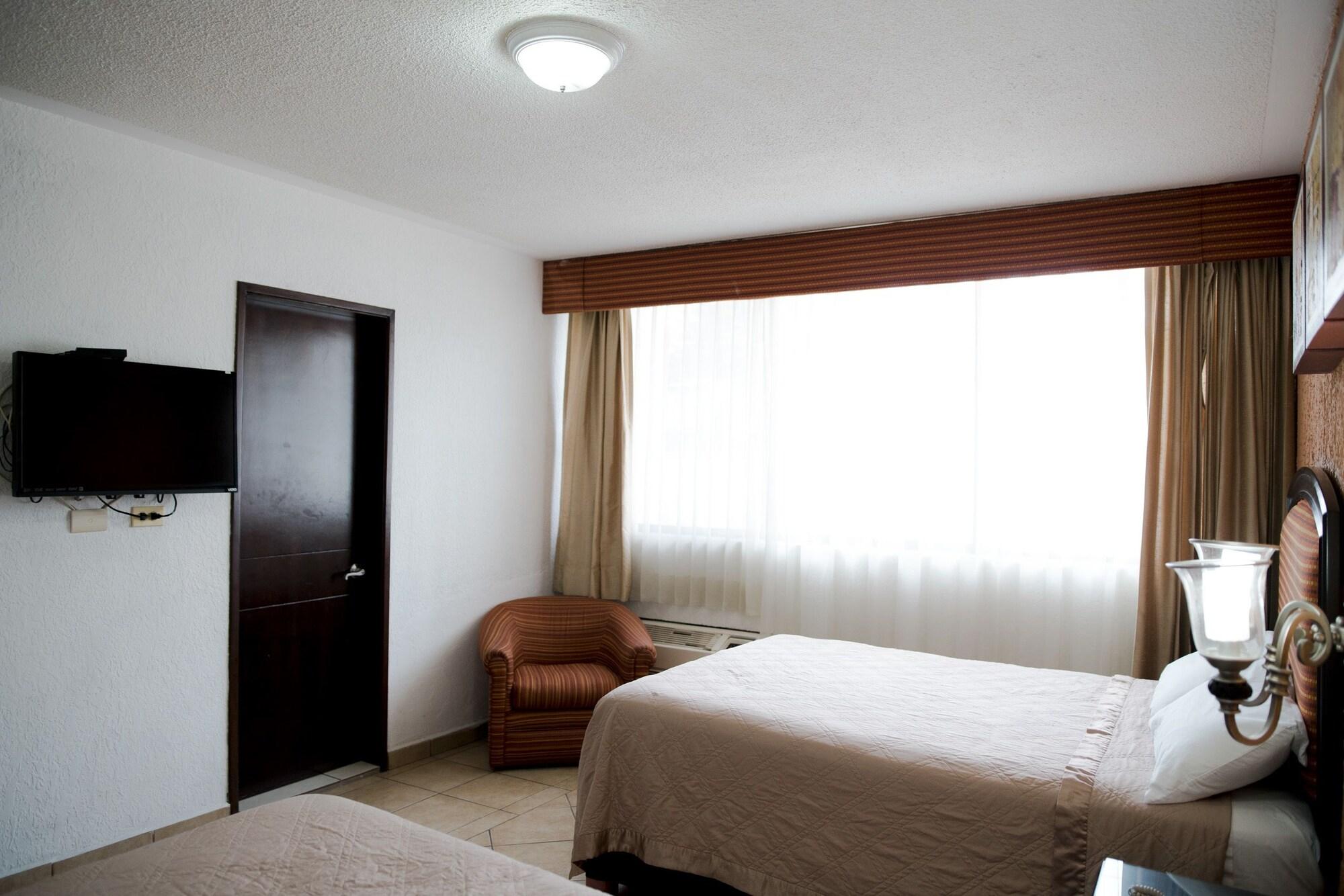 Hotel Eh Ejecutivo Urban à Tepic Extérieur photo
