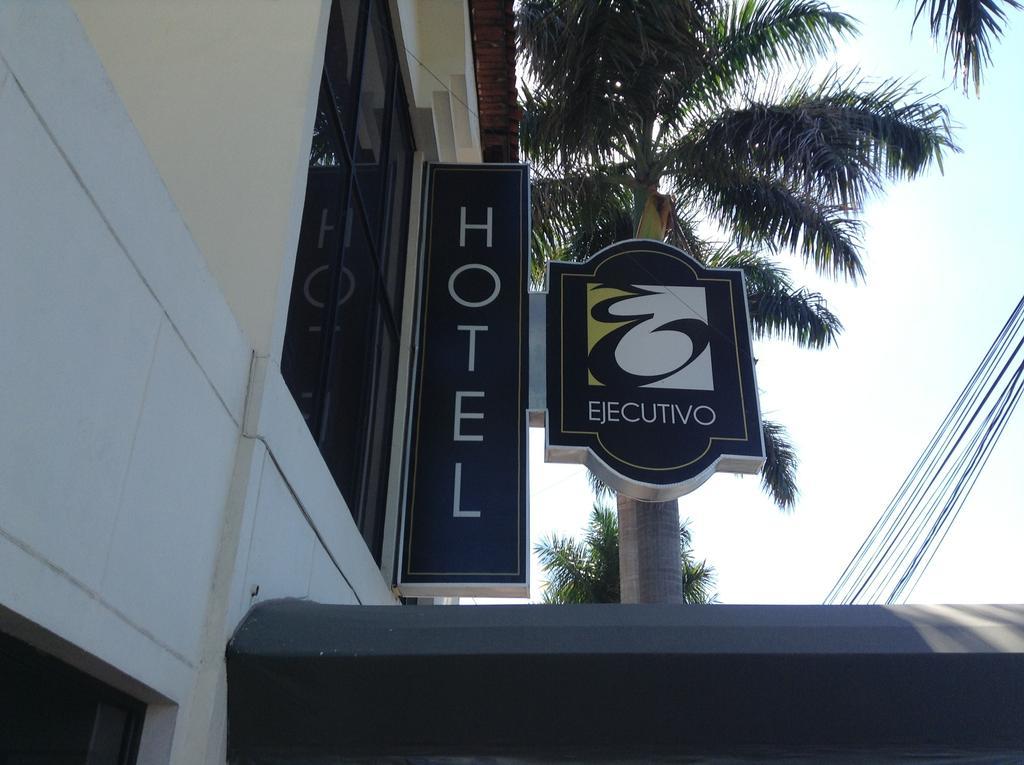 Hotel Eh Ejecutivo Urban à Tepic Extérieur photo