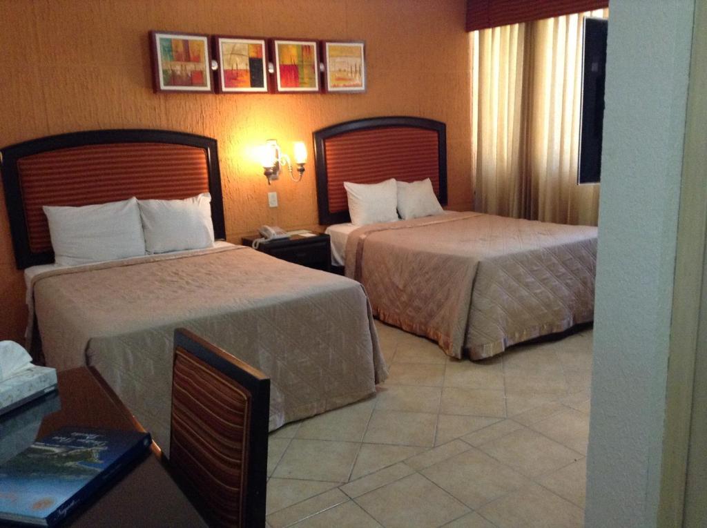 Hotel Eh Ejecutivo Urban à Tepic Extérieur photo