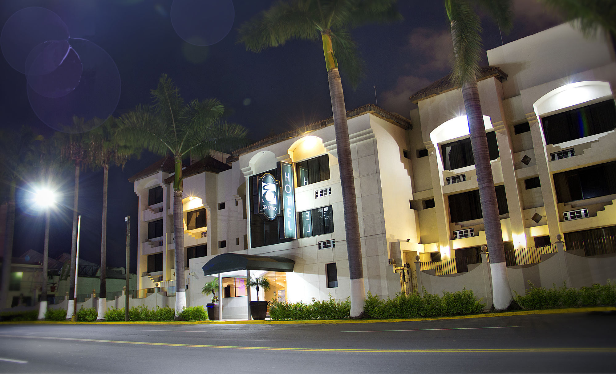 Hotel Eh Ejecutivo Urban à Tepic Extérieur photo
